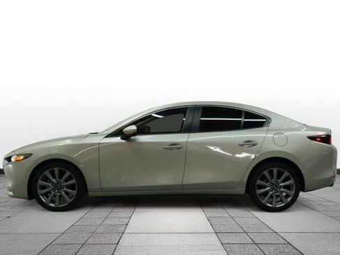 Used 2024 MAZDA MAZDA3 s FWD image 4