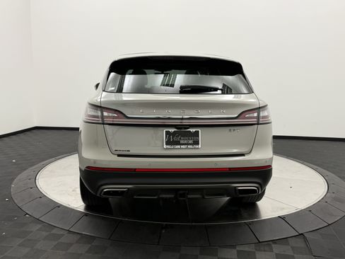 Used 2019 Lincoln Nautilus Reserve FWD image 18