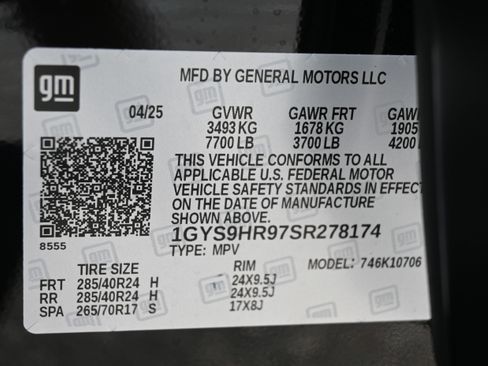 Used 2025 Cadillac Escalade V image 42