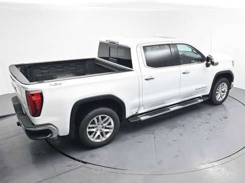 Used 2022 GMC Sierra 1500 SLT w/ SLT Premium Plus Package image 5