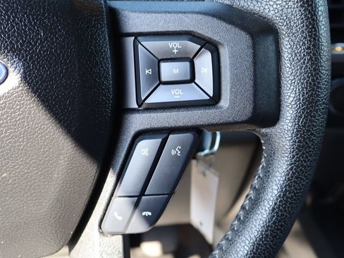 Used 2015 Ford F150 XLT w/ Equipment Group 301A Mid RWD image 12