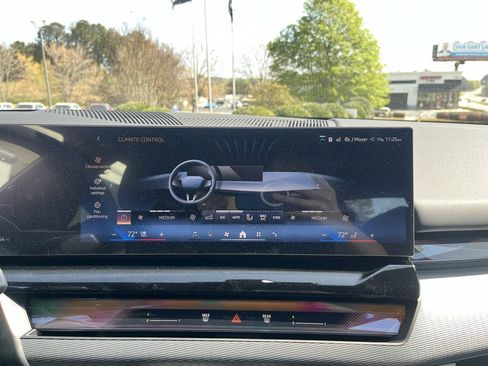 New 2026 BMW i5 eDrive40 w/ M Sport Package RWD image 27