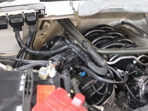 Used 2013 Ford F150 XLT w/ XLT Chrome Pkg image 30