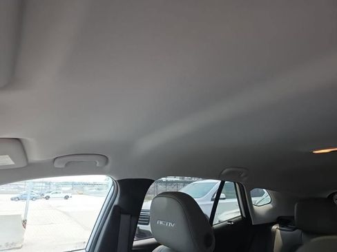 Used 2024 Chevrolet Trax ACTIV FWD image 11