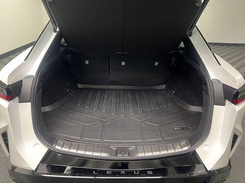 Certified 2023 Lexus RZ 450e Premium w/ Accessory Package (Z1) AWD/4WD image 8