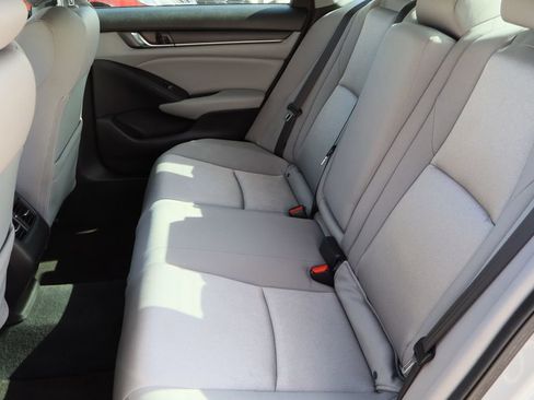 Used 2019 Honda Accord EX image 24