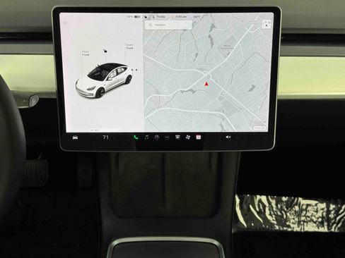 Used 2021 Tesla Model 3 Standard Range Plus image 23
