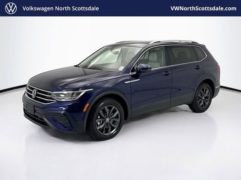 Certified 2023 Volkswagen Tiguan SE w/ Panoramic Sunroof Package image 1