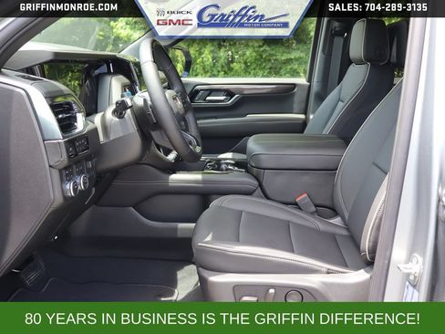 New 2026 GMC Yukon Elevation w/ Elevation Premium Package AWD/4WD image 12