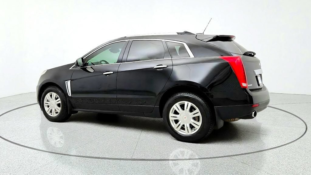 Used 2015 Cadillac SRX Luxury w/ Driver Awareness Package FWD image 7