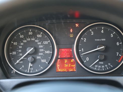 Used 2011 BMW 328i Sedan image 27