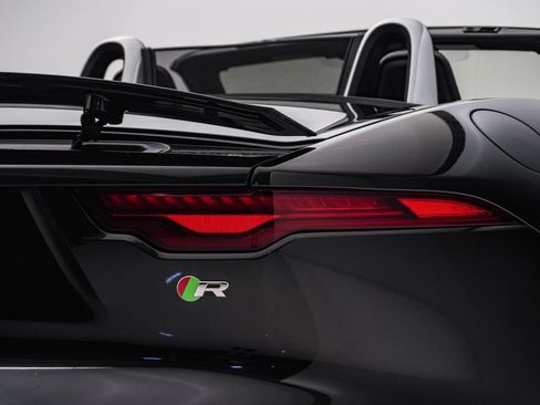 Used 2021 Jaguar F-TYPE R AWD/4WD image 15