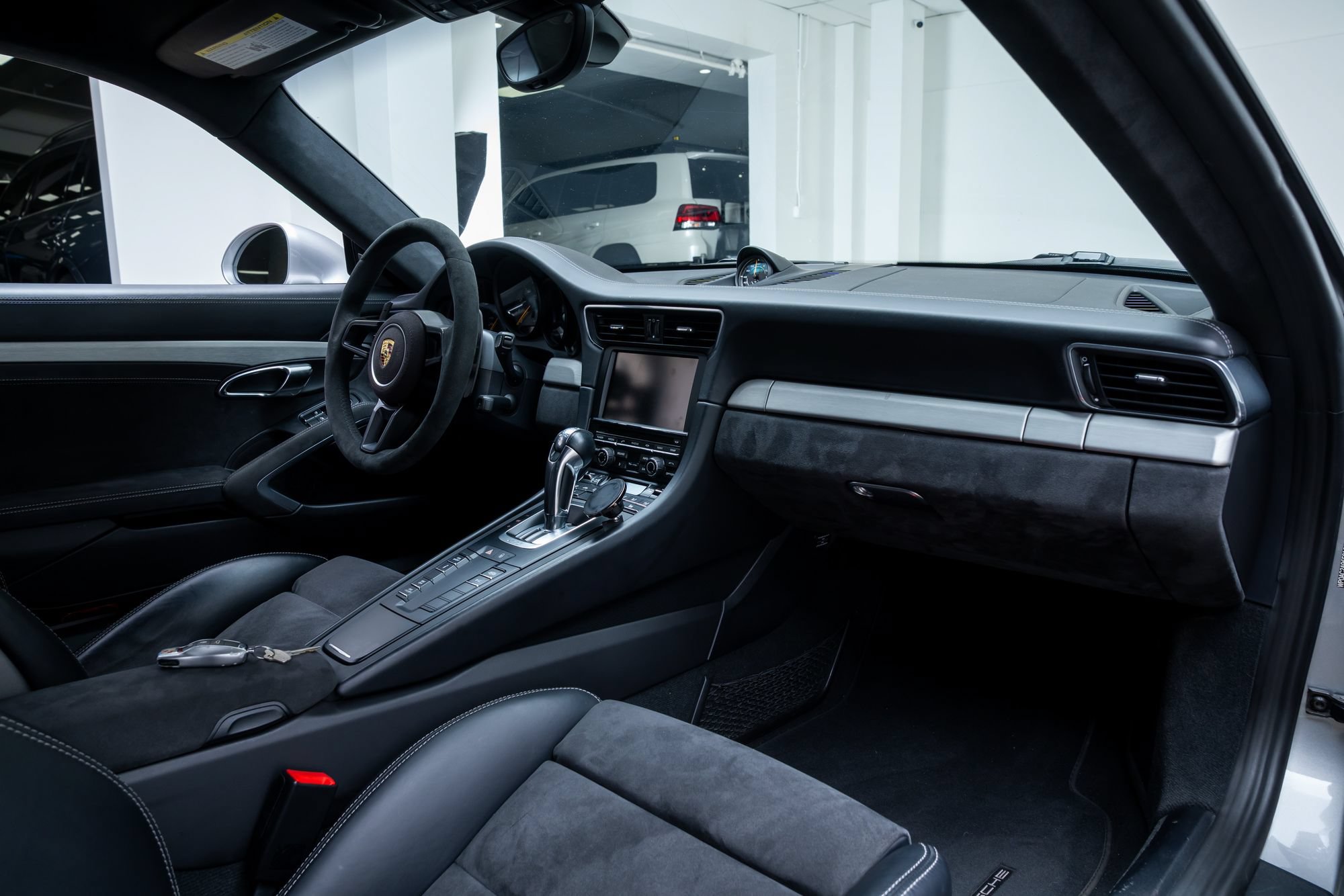 Used 2015 Porsche 911 GT3 RWD image 33