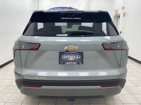New 2026 Chevrolet Equinox LT AWD/4WD image 18