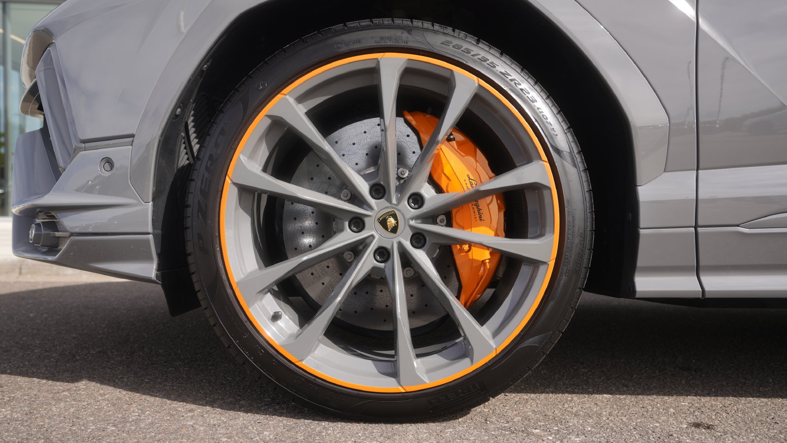 Used 2024 Lamborghini Urus S AWD/4WD image 6