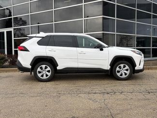 Used 2024 Toyota RAV4 LE video 2