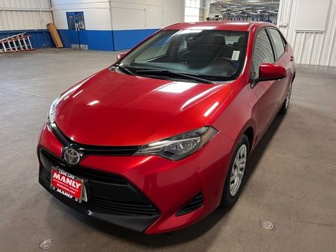 Used 2017 Toyota Corolla LE FWD image 7