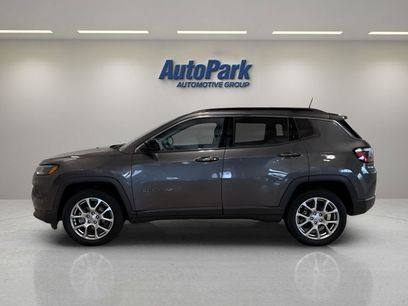 Used 2022 Jeep Compass Latitude w/ Sun and Sound Group