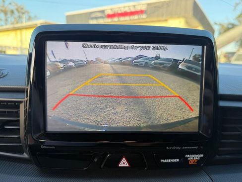 Used 2020 Hyundai Veloster N image 21