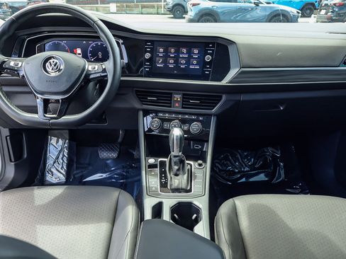 Used 2019 Volkswagen Jetta SEL FWD image 8