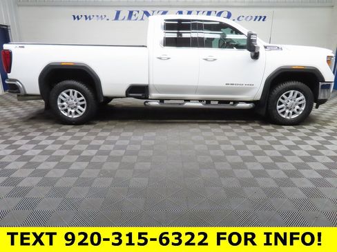 Used 2022 GMC Sierra 2500 SLE w/ SLE Value Package; image 2