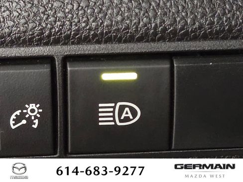 Used 2024 Toyota Corolla SE FWD image 31