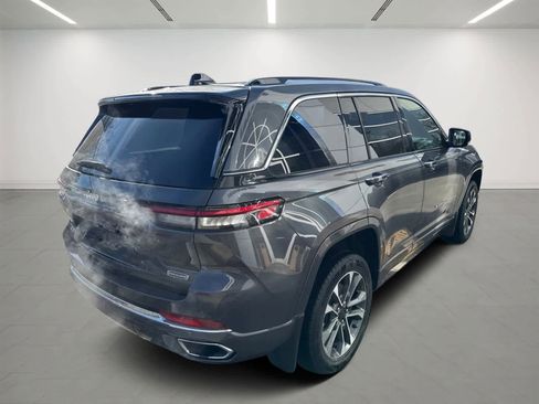Used 2023 Jeep Grand Cherokee Overland w/ MOPAR Finishing Package image 6