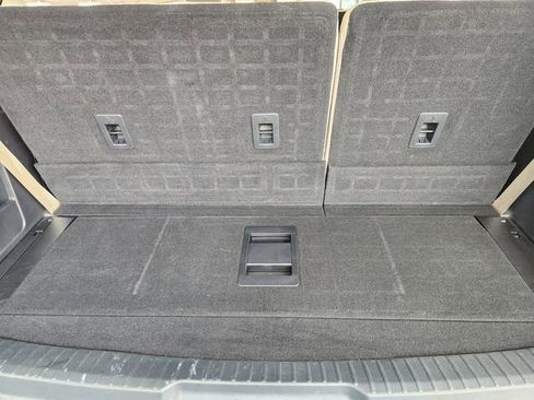 Used 2024 Ford Expedition Platinum image 28