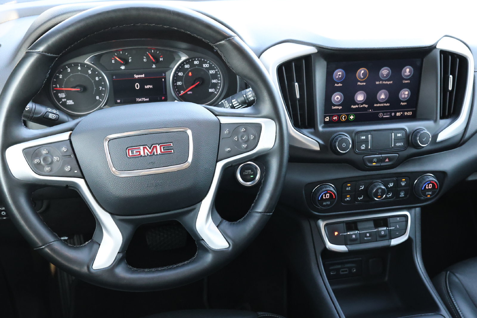 Used 2024 GMC Terrain SLT AWD/4WD image 16