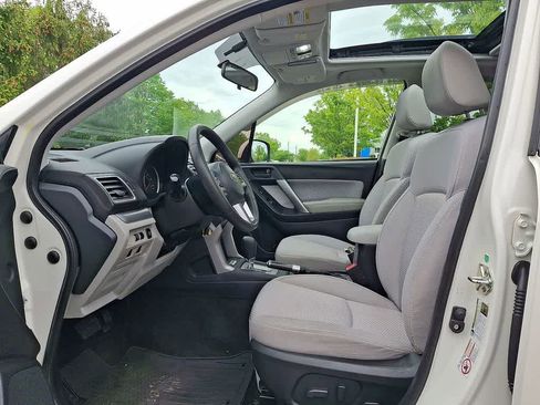 Used 2018 Subaru Forester 2.5i Premium w/ Protection Package #1 AWD/4WD image 11