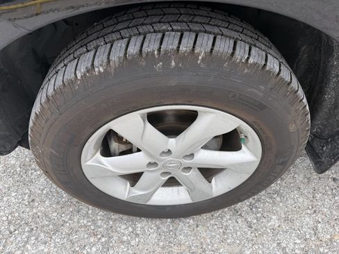 Used 2009 Nissan Murano SL w/ Leather Pkg AWD/4WD image 9