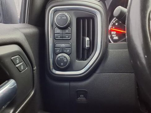 Used 2021 Chevrolet Silverado 1500 LT w/ Z71 Off-Road Package image 17