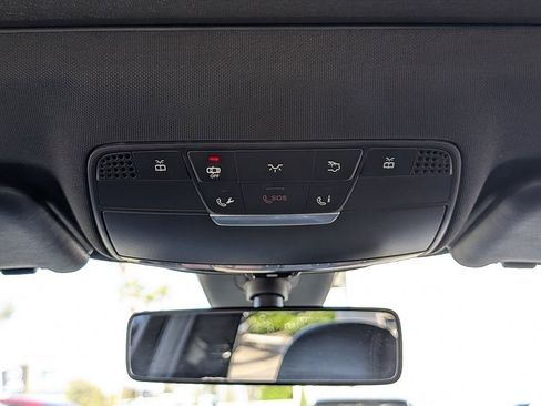 Used 2018 Mercedes-Benz E 400 4MATIC Wagon image 24