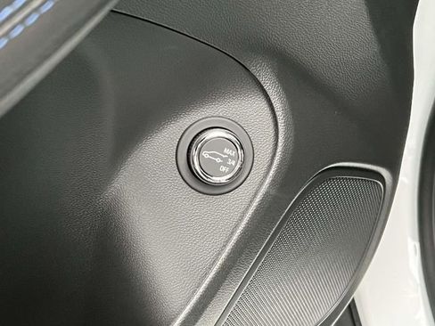 New 2026 Buick Encore GX Sport Touring w/ Advanced Technology Package image 15