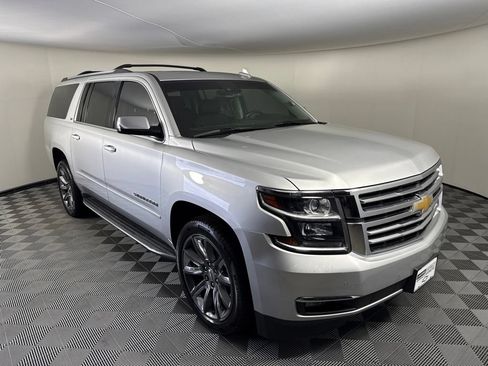 Used 2016 Chevrolet Suburban LTZ AWD/4WD image 7