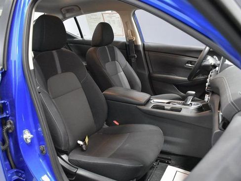 Used 2023 Nissan Sentra SV image 14