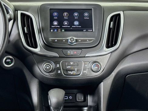 Used 2022 Chevrolet Equinox LT FWD image 11