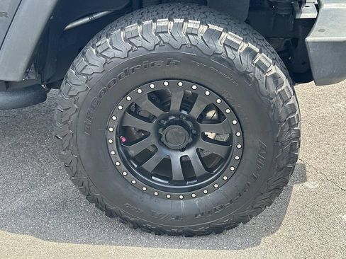 Used 2016 Jeep Wrangler Sport w/ Quick Order Package 24S AWD/4WD image 10