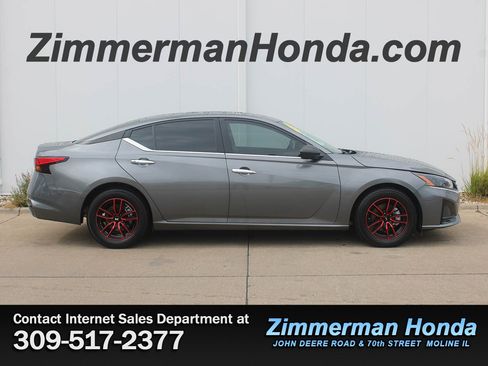 Used 2024 Nissan Altima 2.5 S FWD image 1