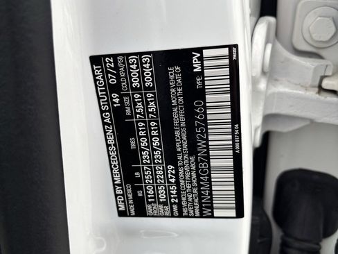 Certified 2022 Mercedes-Benz GLB 250 image 9