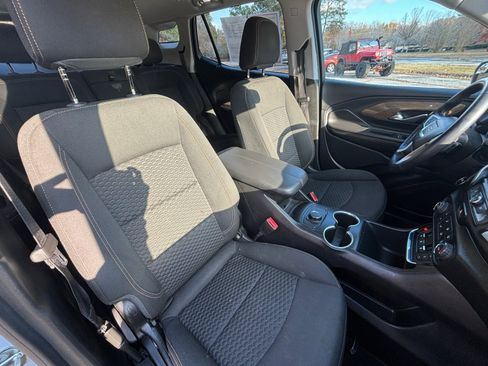 Used 2018 GMC Terrain SLE image 16