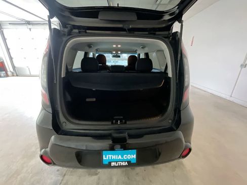 Used 2016 Kia Soul + image 22
