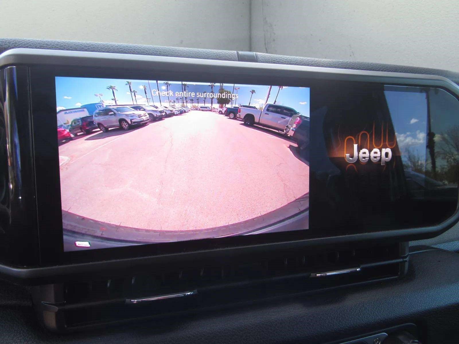 Used 2026 Jeep Wrangler Unlimited Sport AWD/4WD image 19