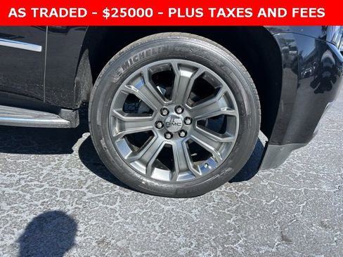Used 2018 GMC Yukon Denali w/ Open Road Package image 8