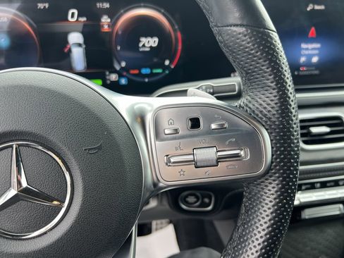 Used 2023 Mercedes-Benz GLS 450 4MATIC image 20