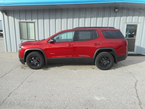 Used 2023 GMC Acadia AT4 image 1