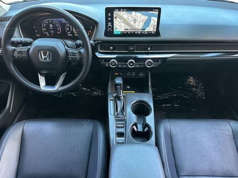 Used 2024 Honda Civic Touring image 15