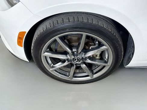 Used 2023 MAZDA MX-5 Miata Grand Touring image 25