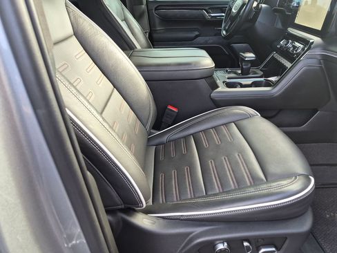 Used 2024 GMC Sierra 1500 AT4X AWD/4WD image 20