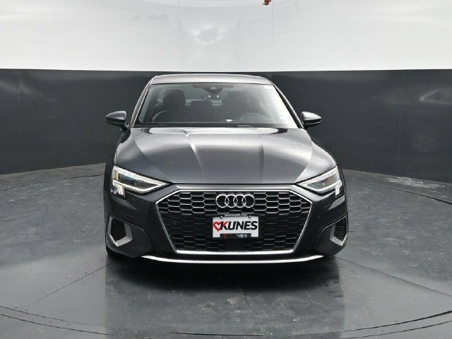 Used 2024 Audi A3 2.0T Premium FWD image 2